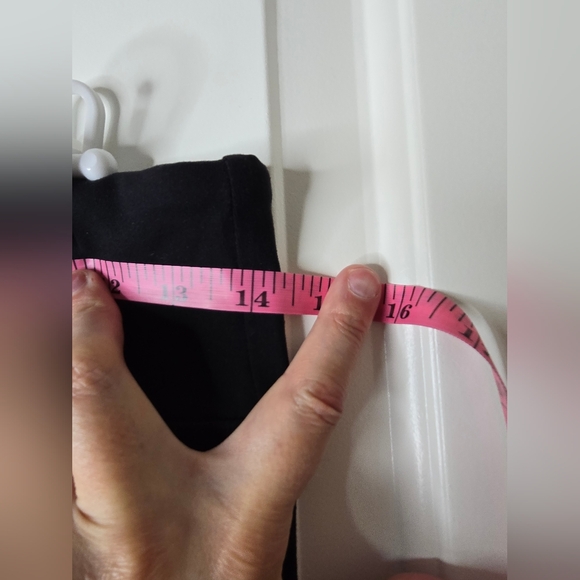 31. Alo Yoga Goddess Leggings – Black & Purple – Size Medium - Picture 5 of 6